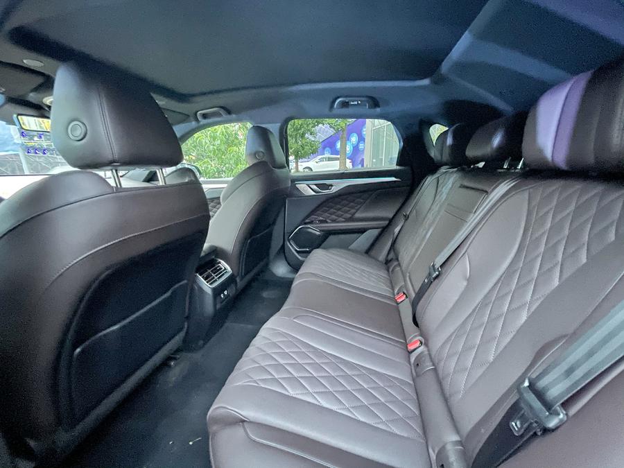 11e9ee9d11989dfcfbb8bca0766764424590.jpeg WechatIMG28 1.jpeg